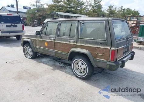 1988 Jeep Wagoneer Limited из США, поврежденный, VIN 1JCMT7548JT190500